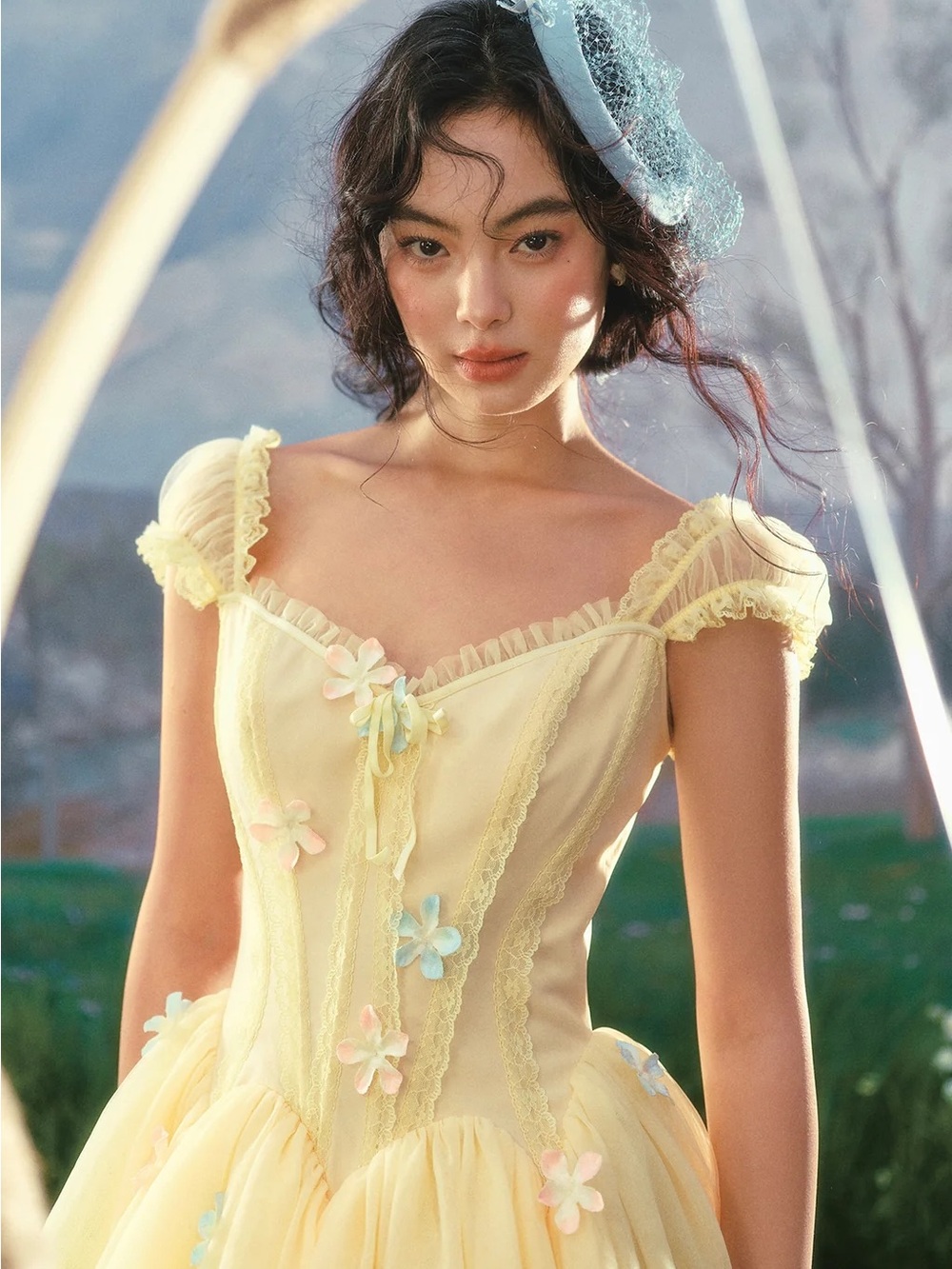 NEW LaceMade Flower Archer Corset Dress - Picture 6 of 14